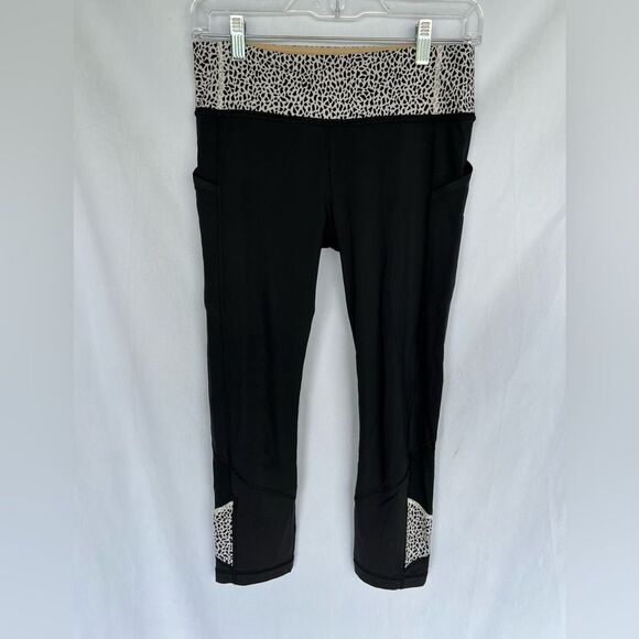 Lululemon Pace Rival Crop Leggings Black White Mosaic Luxtreme size 6 - Picture 1 of 6